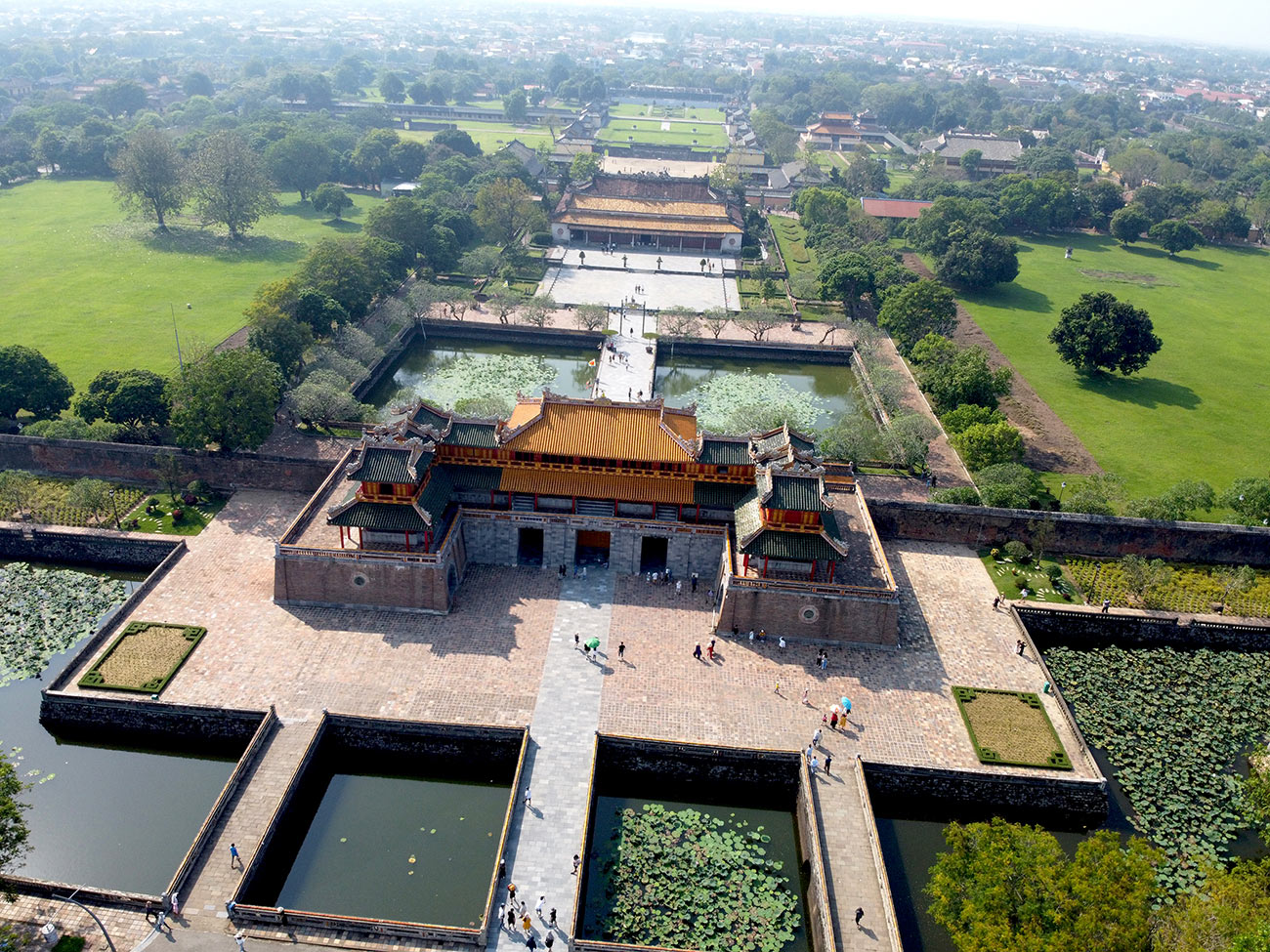 Hue-Imperial-_asiapacifictraveldotvn3